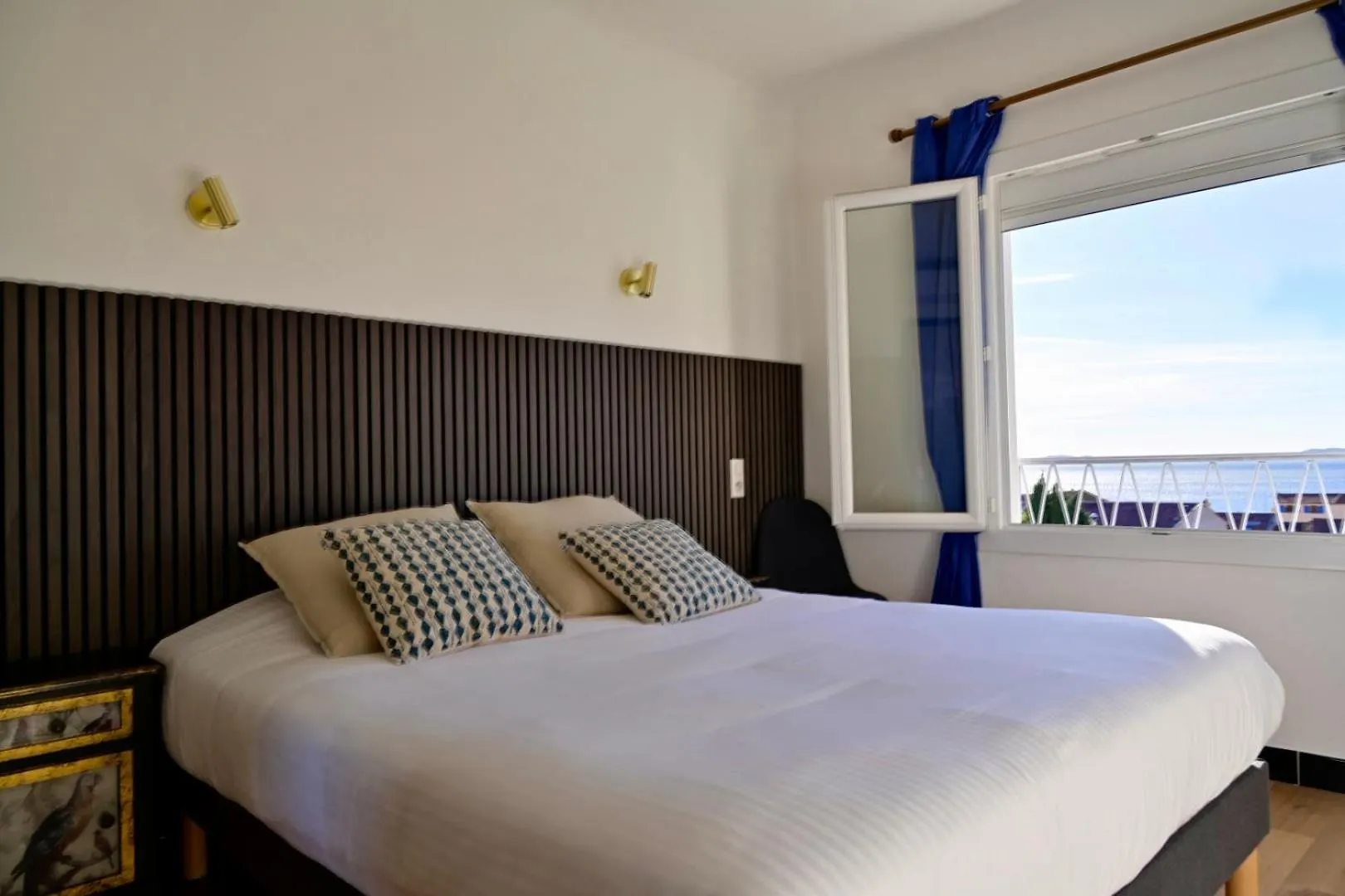 Hotel La Petite Boheme Le Lavandou France