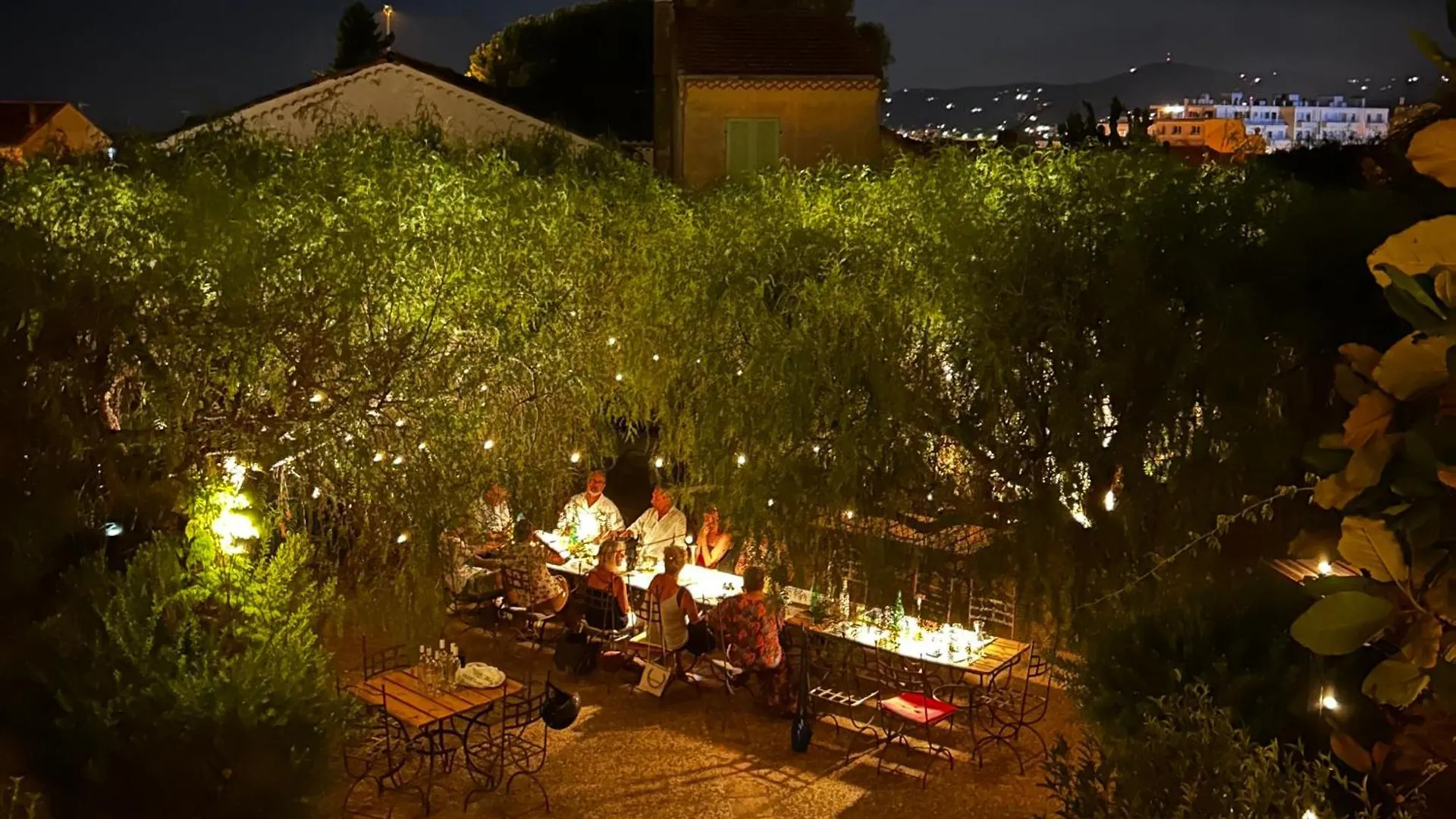 לה לבאנדו Hotel La Petite Boheme